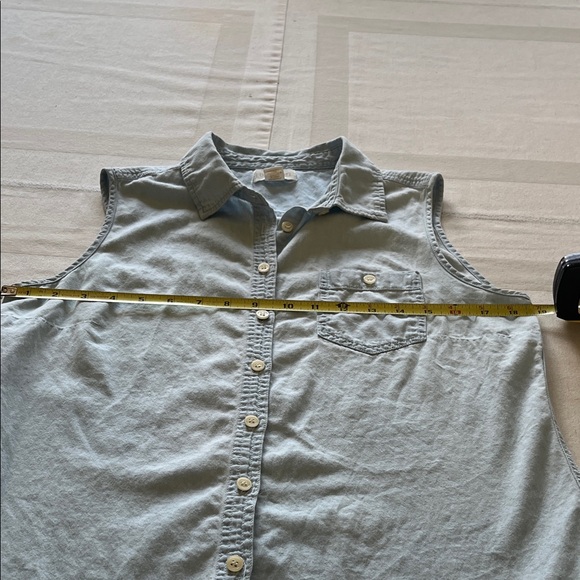 Vintage Lucy & Laurel Denim Sky Blue Sleeveless Top Size M - Picture 5 of 7